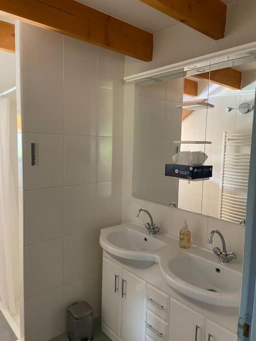 Appartement Familial A Crots Exteriér fotografie